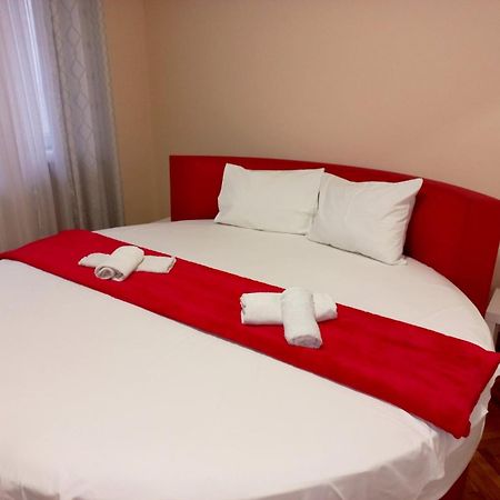 Apartment Alex 2 Βελιγράδι Εξωτερικό φωτογραφία